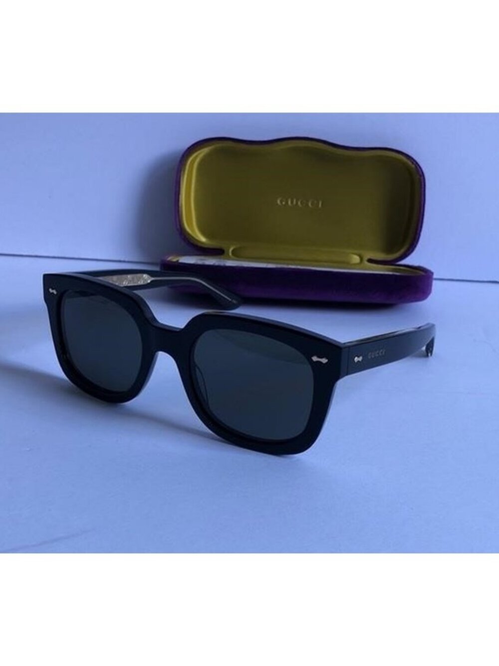 New Authentic Gucci GG0912s 001 Men Black Sunglasses with Purple & Gold Case - Picture 7 of 12